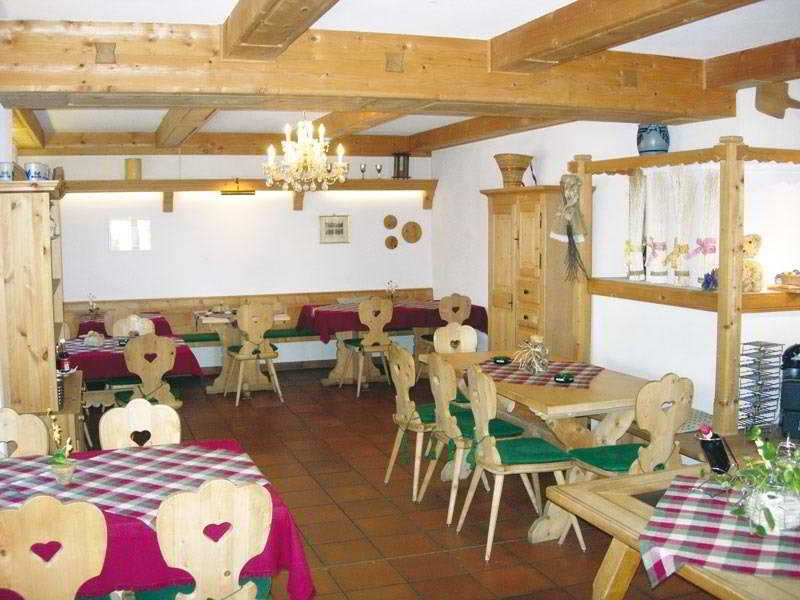 Hotel Madrisajoch Sankt Antönien Étterem fotó