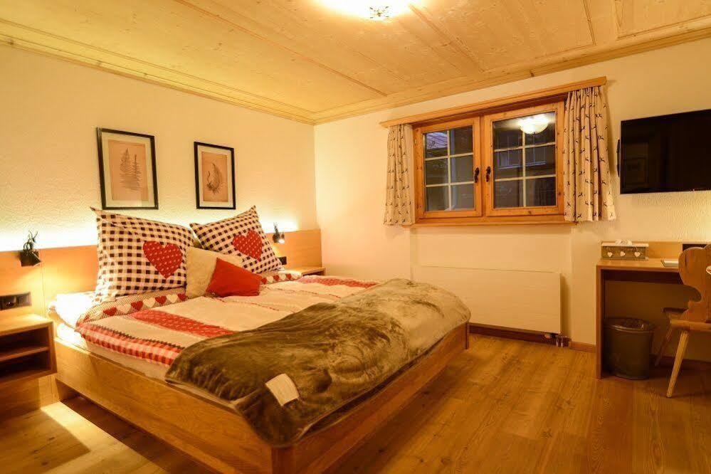 Hotel Madrisajoch Sankt Antönien Kültér fotó